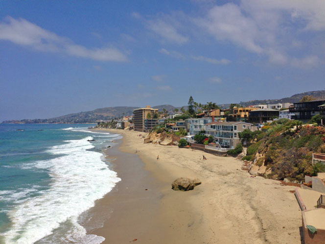 View of Agate Street Beach in Laguna Beach, California