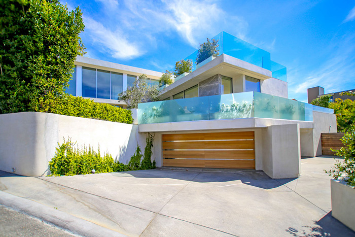 Ultra Contemporary Home In Laguna Beach, California